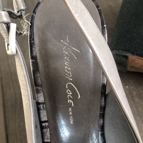 Kenneth Cole grey wedge - Picture 9 of 10